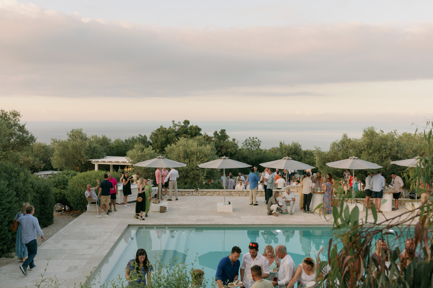 Isabel & Adam, Peligoni club wedding